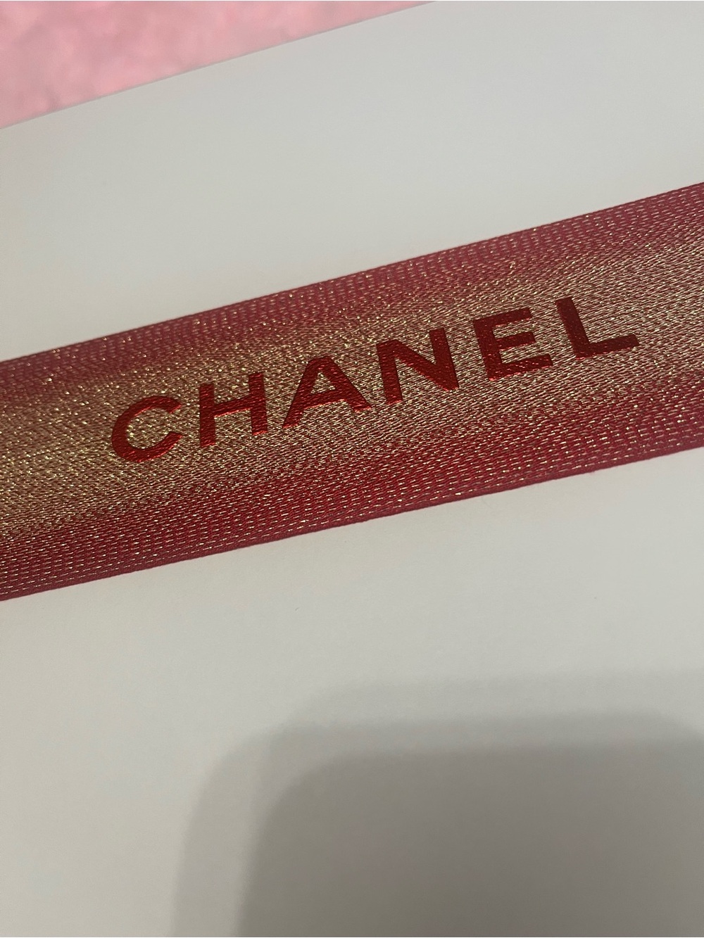 BRAND NEW CHANEL White Box with Holiday Red and Gold Logo Ribbon - Picture 3 of 9